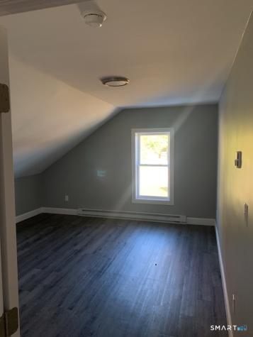 1-5 Taftville Occum Road Norwich CT 06360