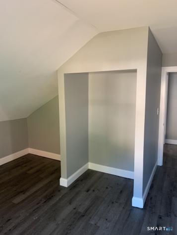 1-5 Taftville Occum Road Norwich CT 06360
