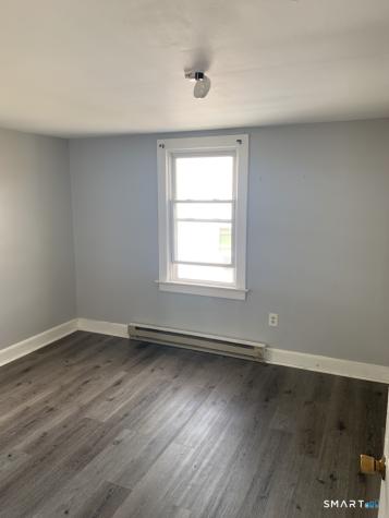 1-5 Taftville Occum Road Norwich CT 06360