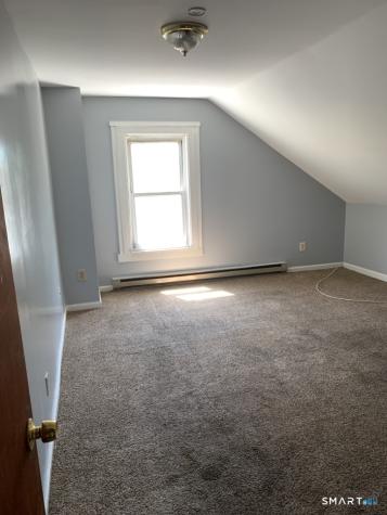 1-5 Taftville Occum Road Norwich CT 06360