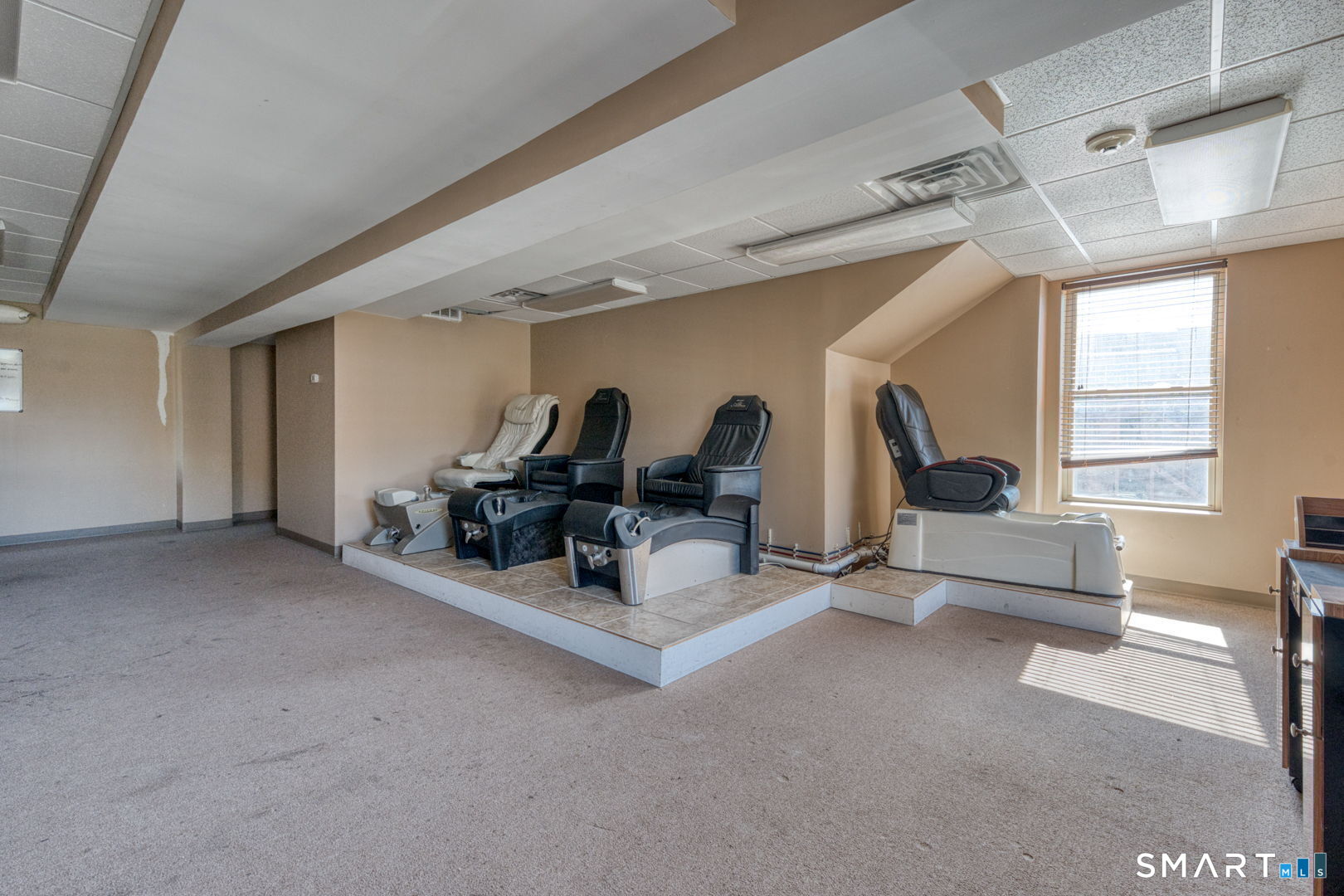 2404 Main Street Hartford CT 06120