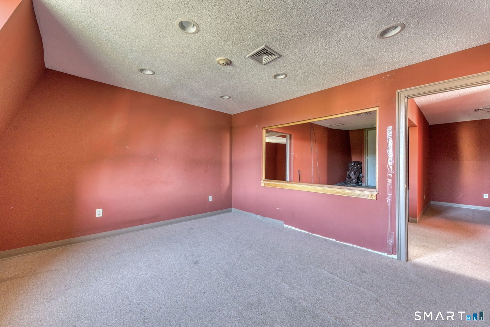 2404 Main Street Hartford CT 06120