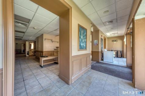 2404 Main Street Hartford CT 06120