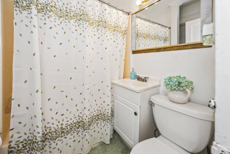 62 Poplar Street Waterbury CT 06708