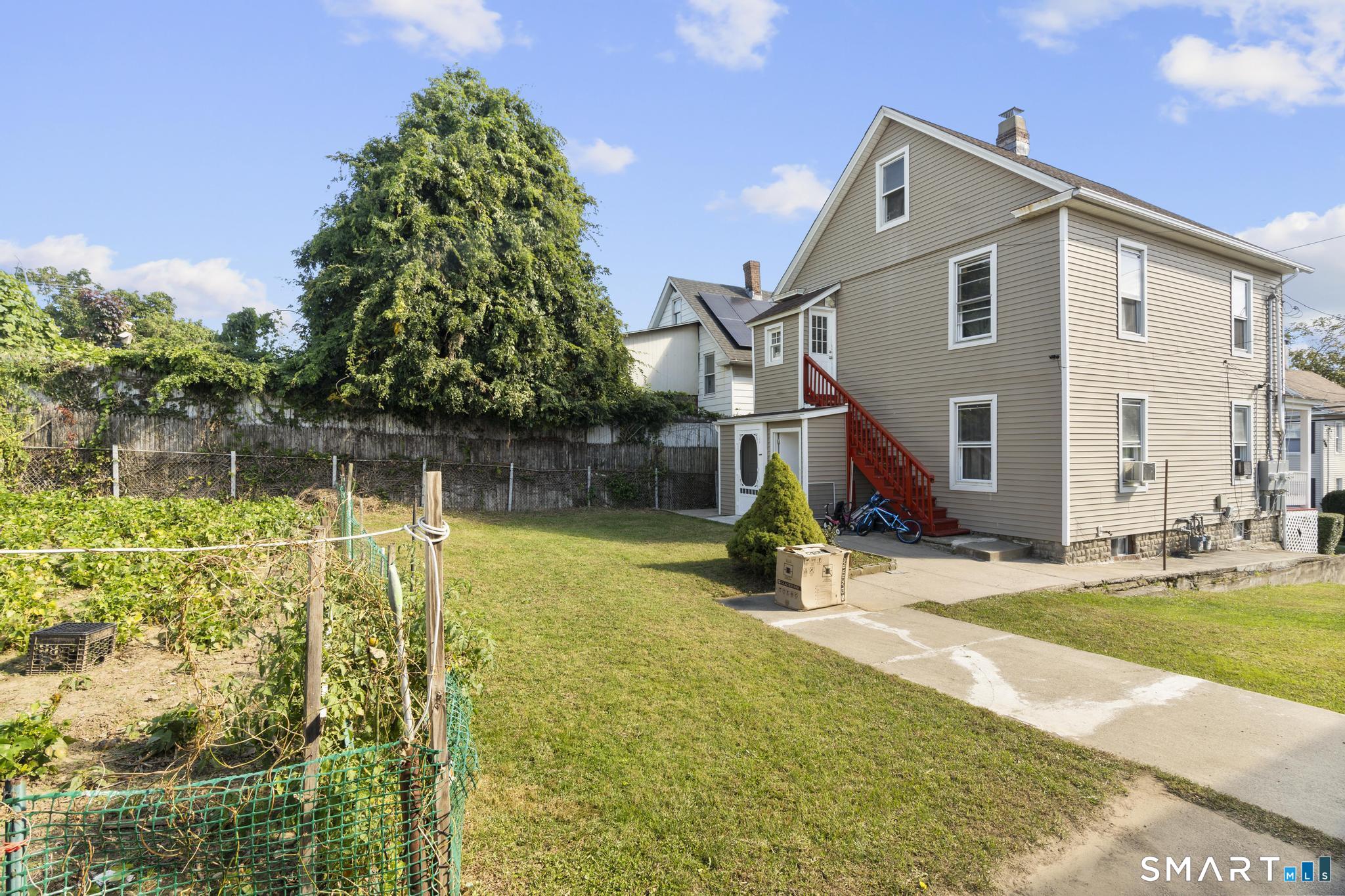 136 Jackson Avenue Stratford CT 06615