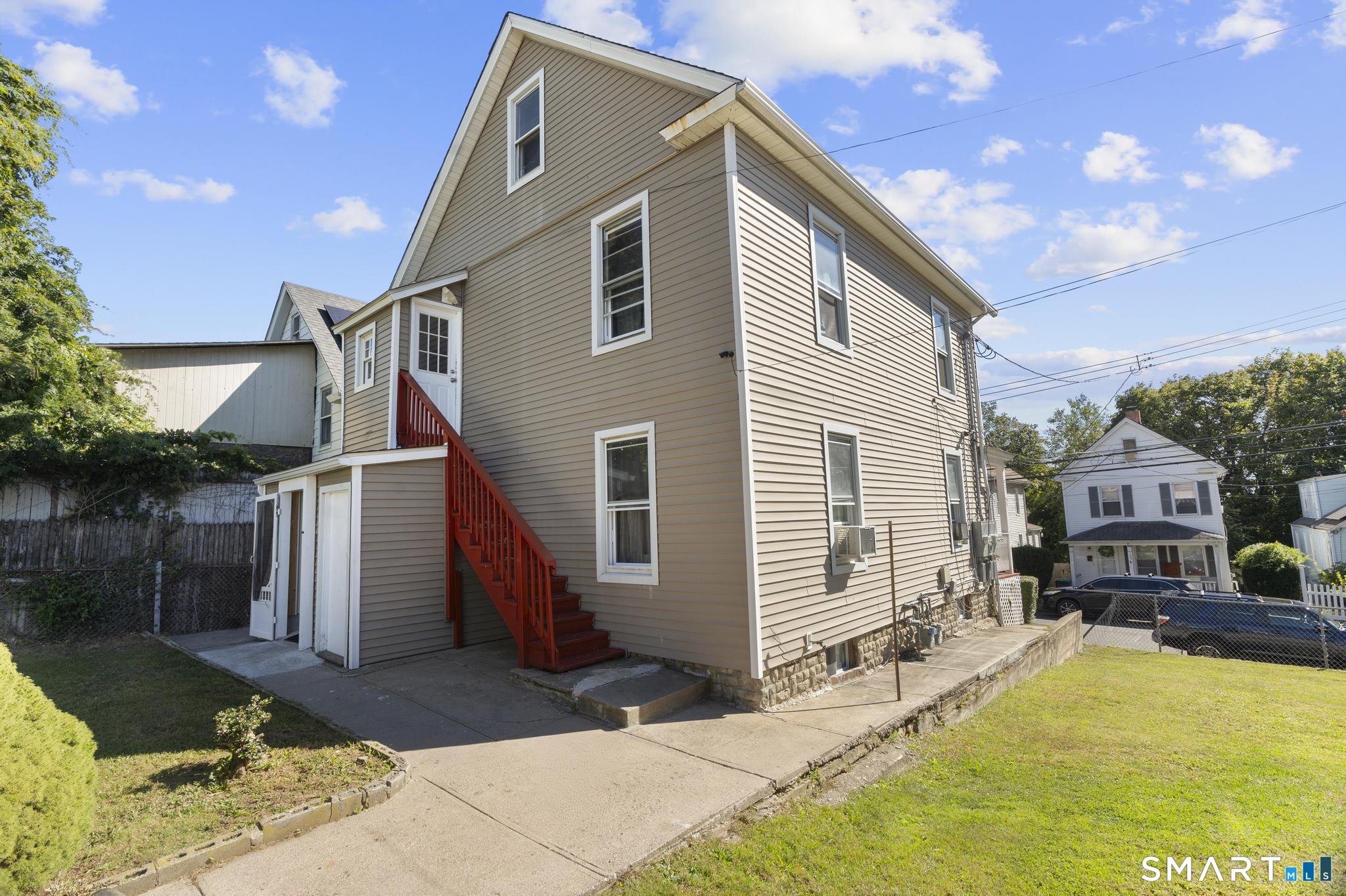 136 Jackson Avenue Stratford CT 06615