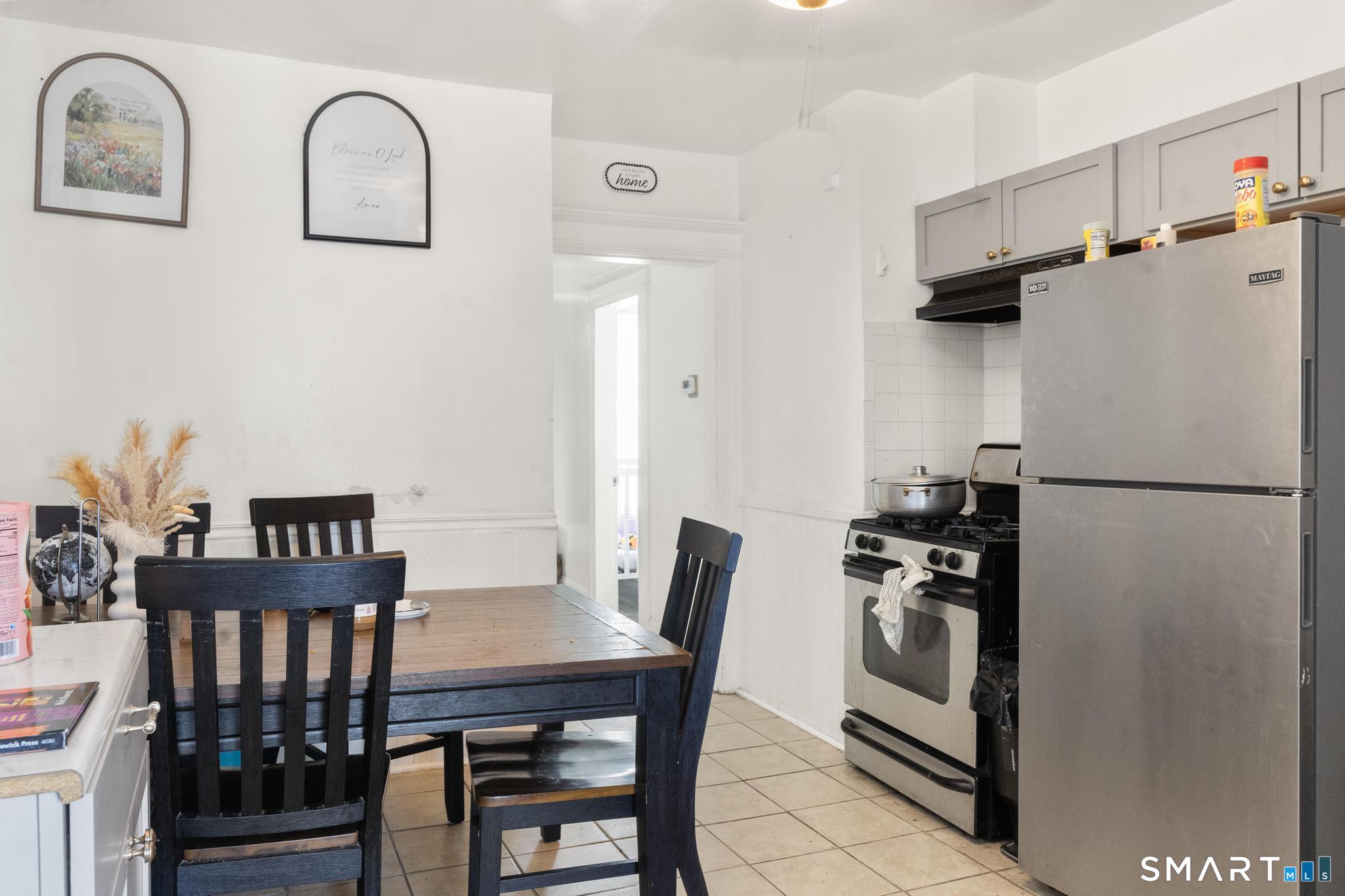 136 Jackson Avenue Stratford CT 06615