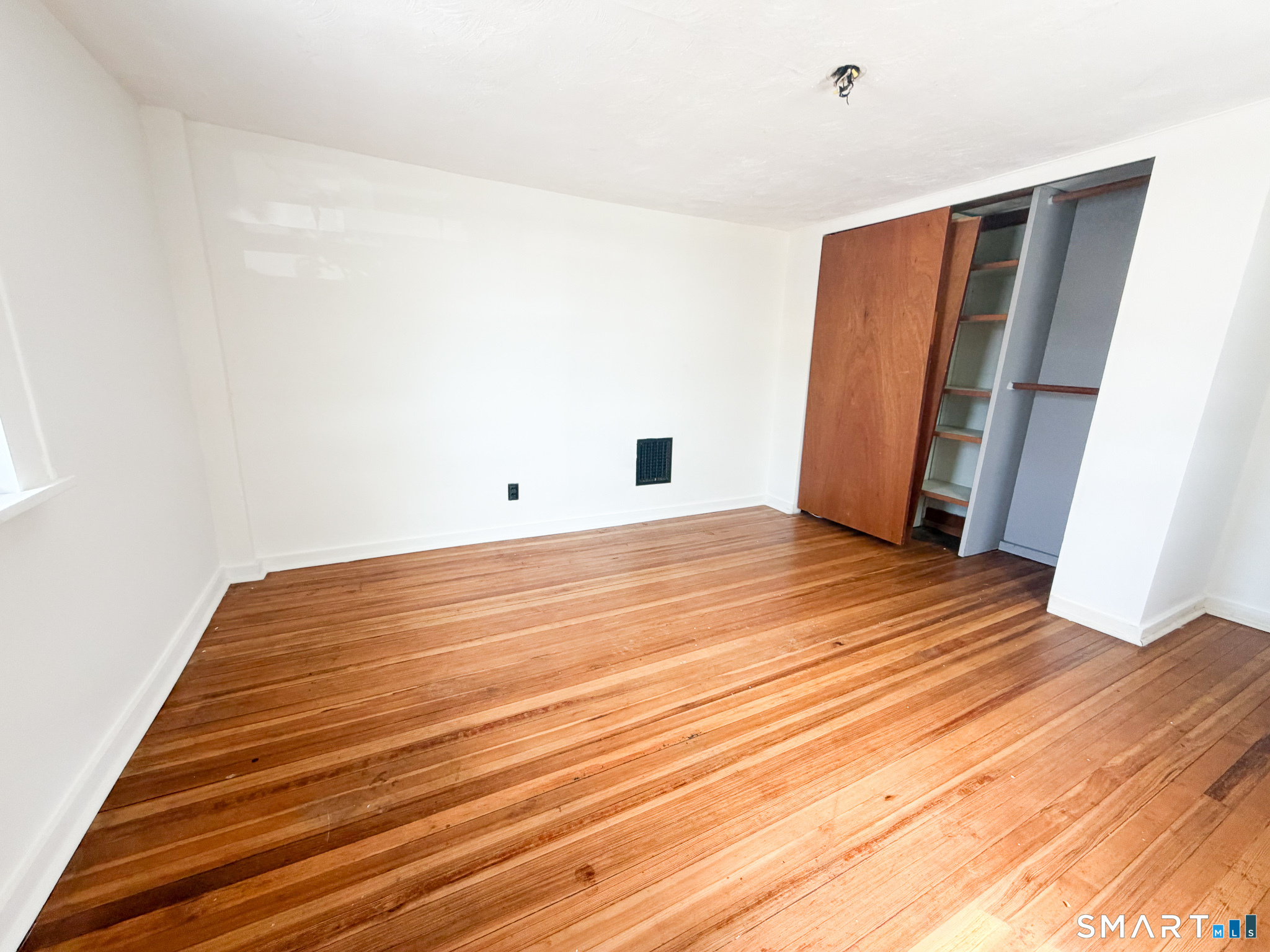 1384 Boston Avenue Bridgeport CT 06610