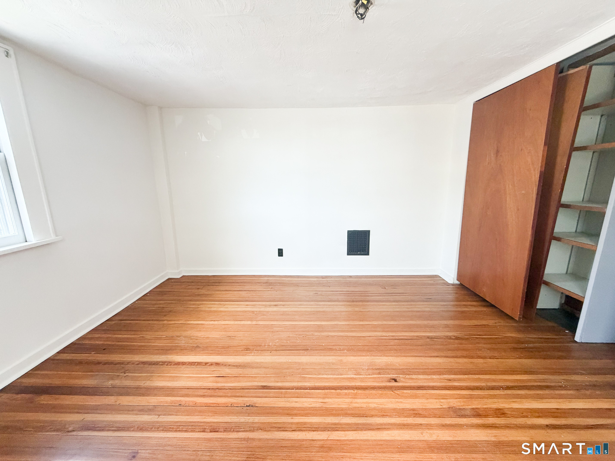 1384 Boston Avenue Bridgeport CT 06610