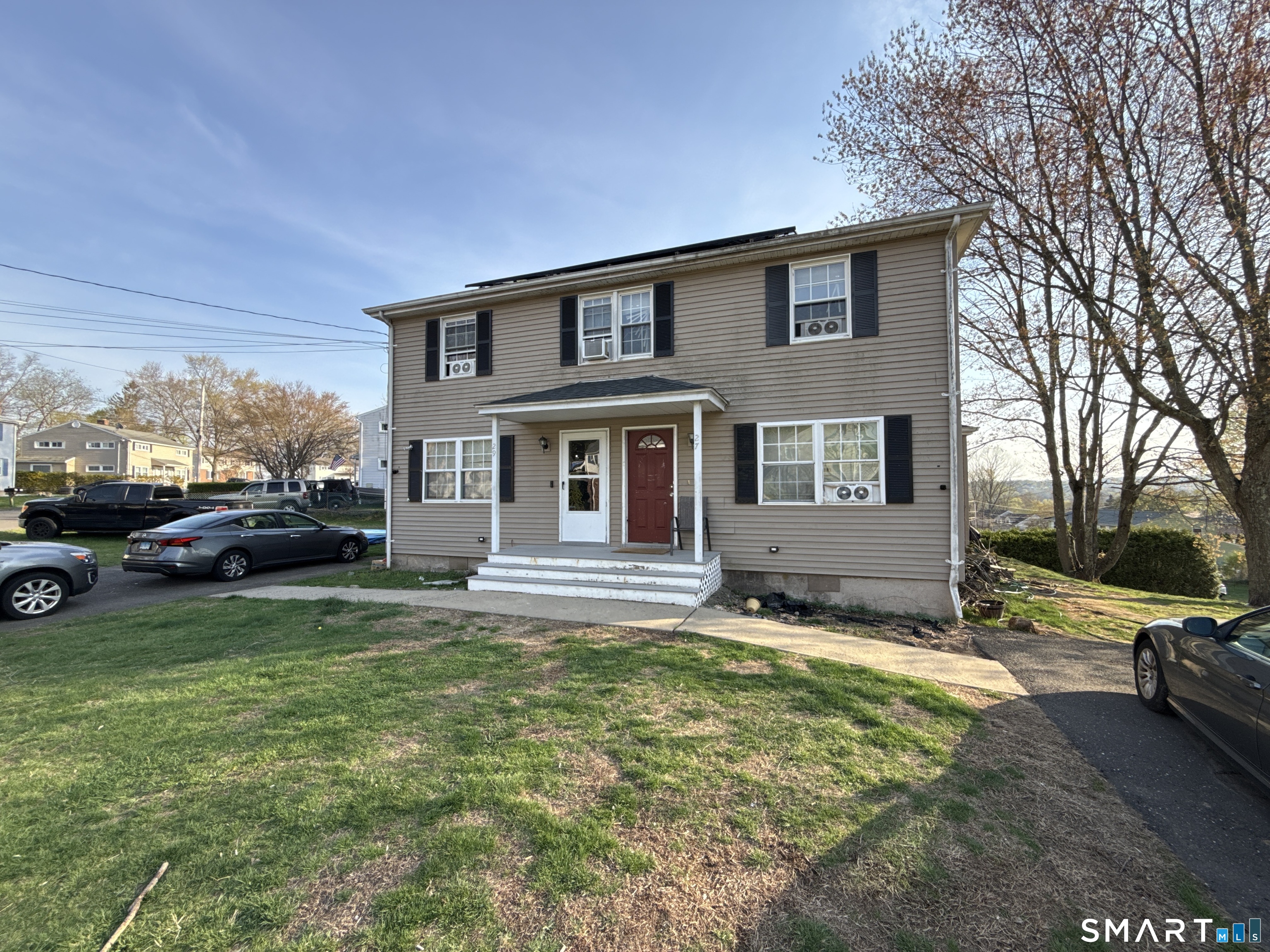 27-29 Mclaughlin Terrace Derby CT 06418