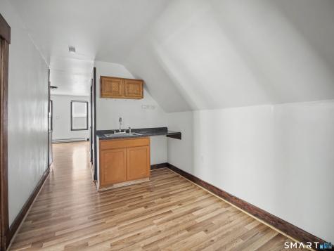 172 Chatham Street New Haven CT 06513