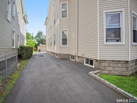 172 Chatham Street New Haven CT 06513