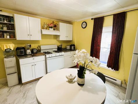 35-37 Osborne Street Danbury CT 06810