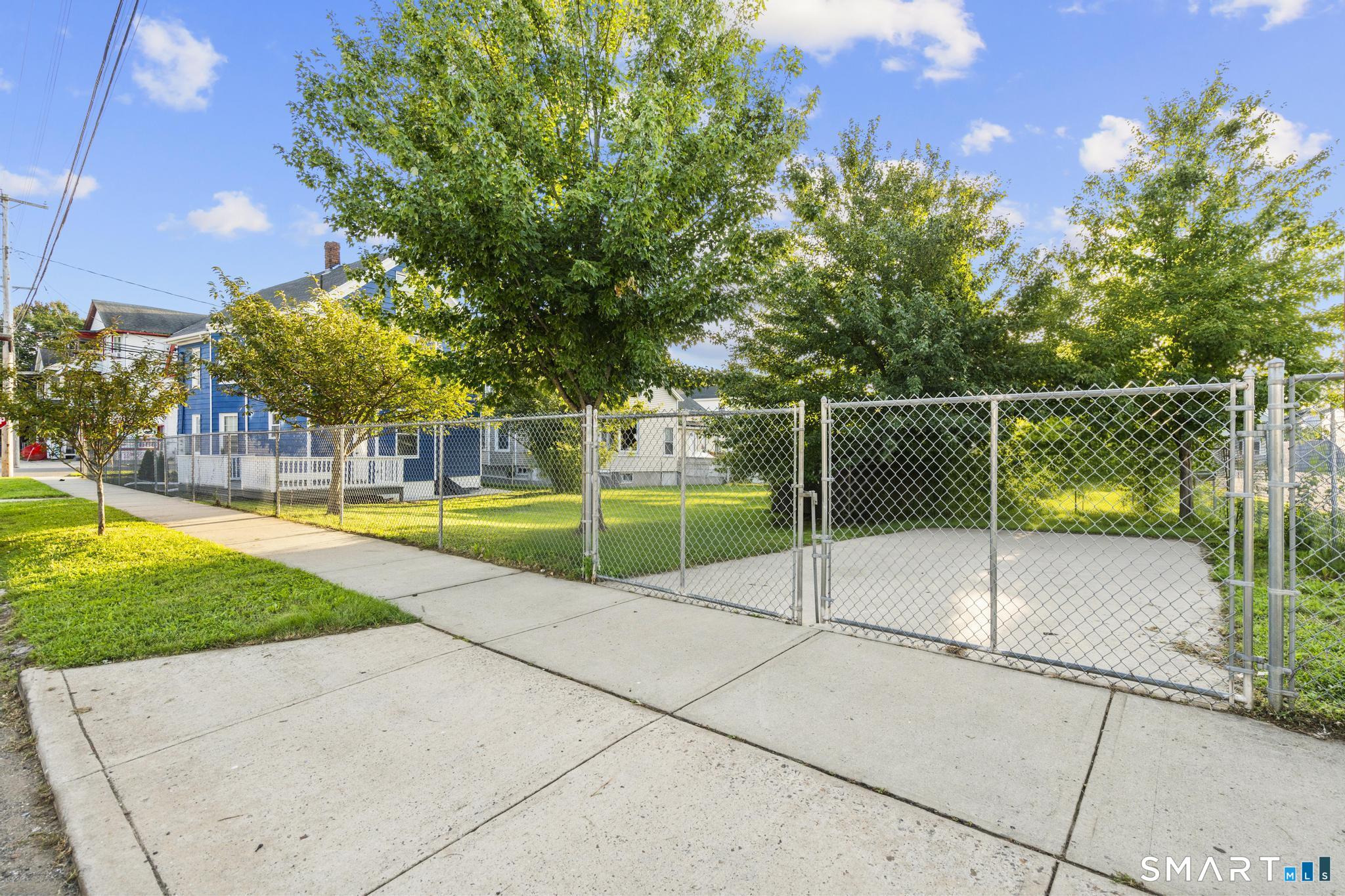 253 Goodrich Street Hamden CT 06517