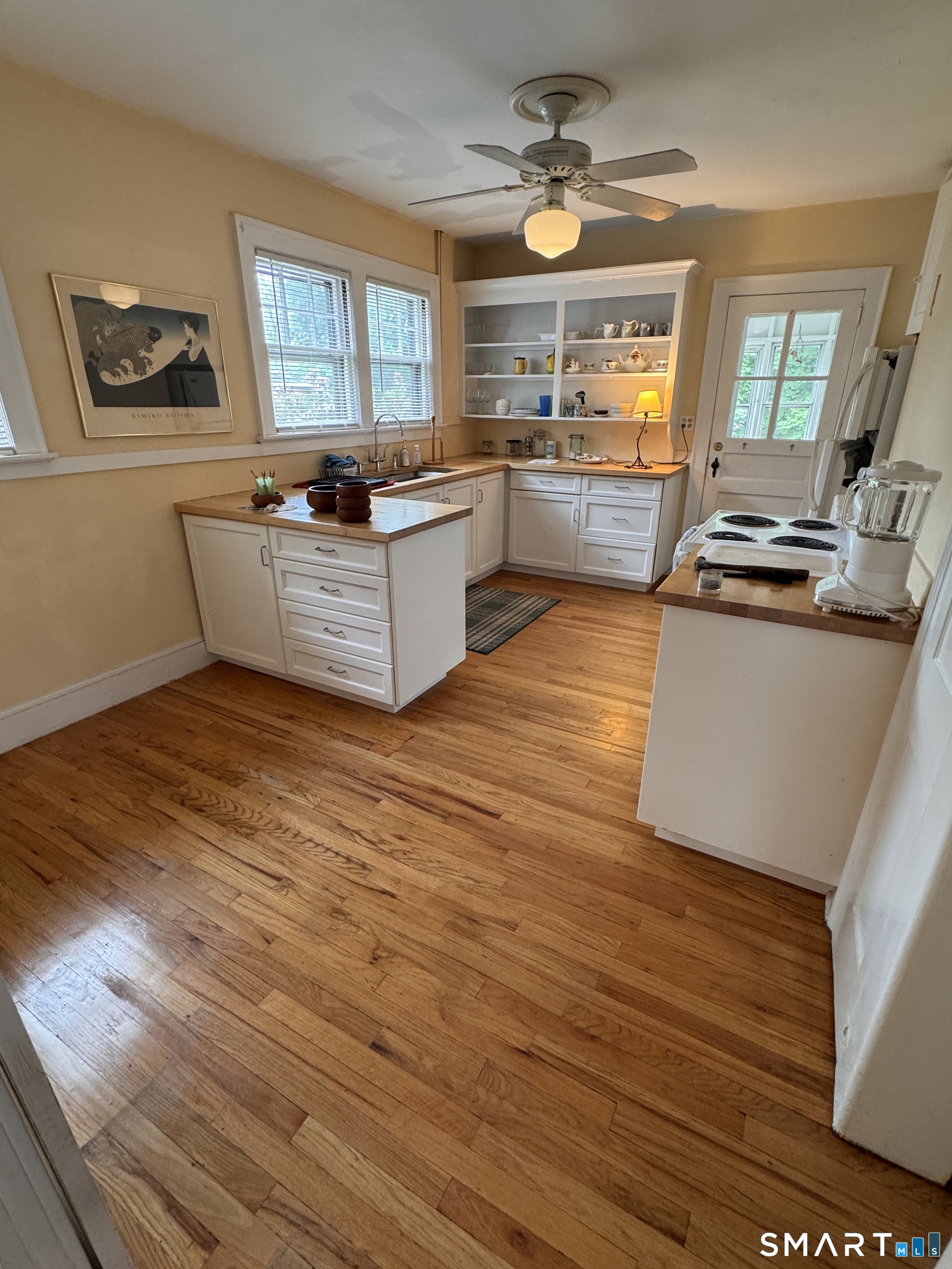 25-27 Griswold Street Hartford CT 06114