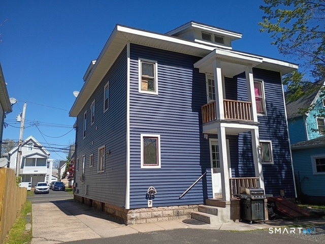 464 Third Avenue West Haven CT 06516