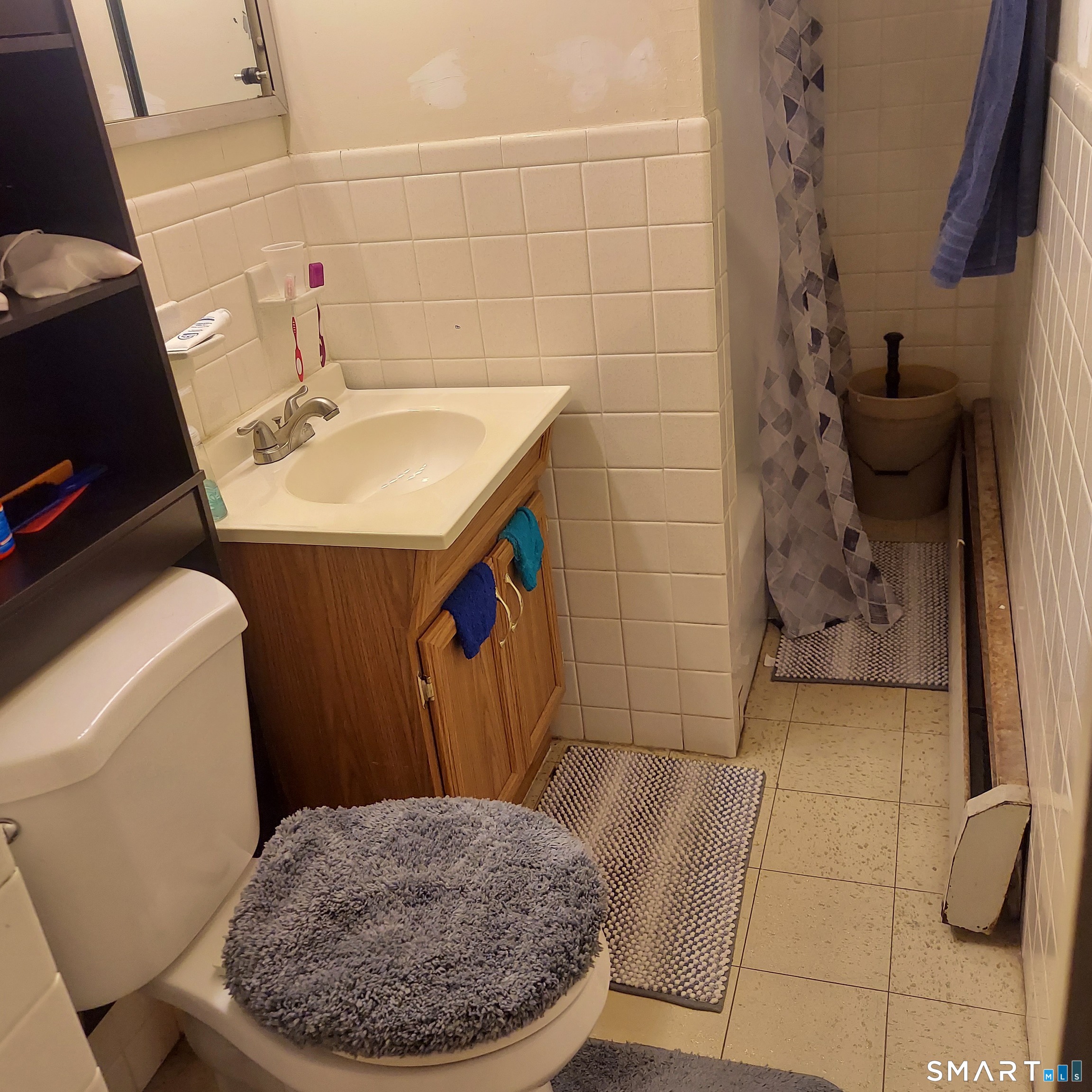 58-60 Benton Street Hartford CT 06114
