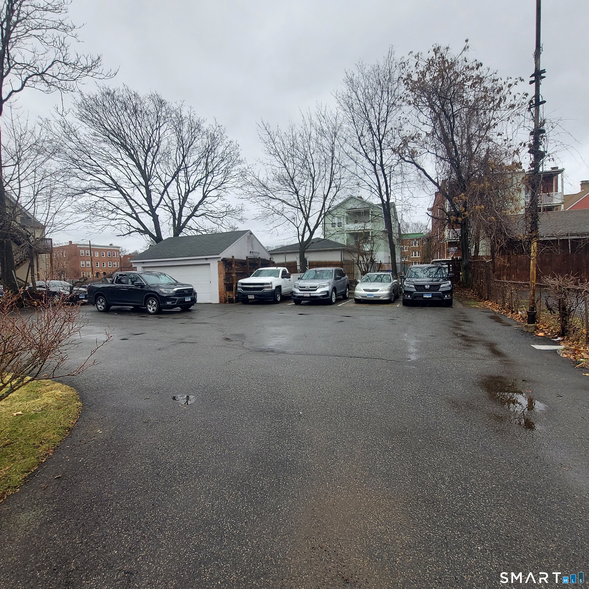 58-60 Benton Street Hartford CT 06114