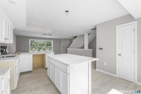 15 Colby Court New Haven CT 06515