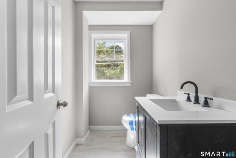 15 Colby Court New Haven CT 06515