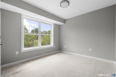 15 Colby Court New Haven CT 06515