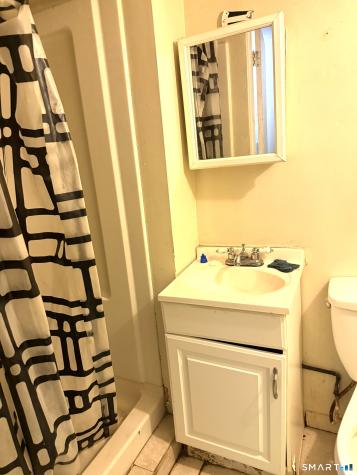 77 Yates Street West Haven CT 06516