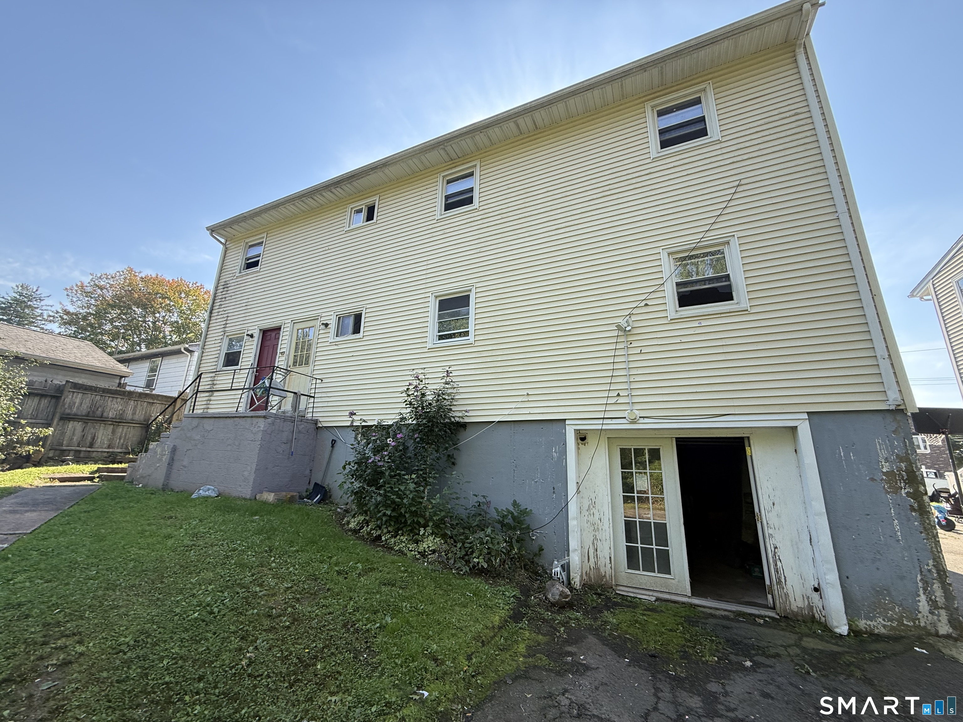 77 Yates Street West Haven CT 06516