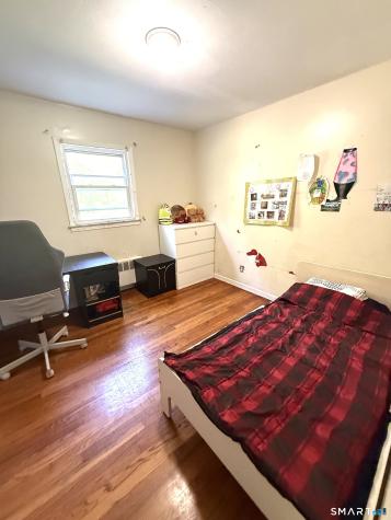 77 Yates Street West Haven CT 06516