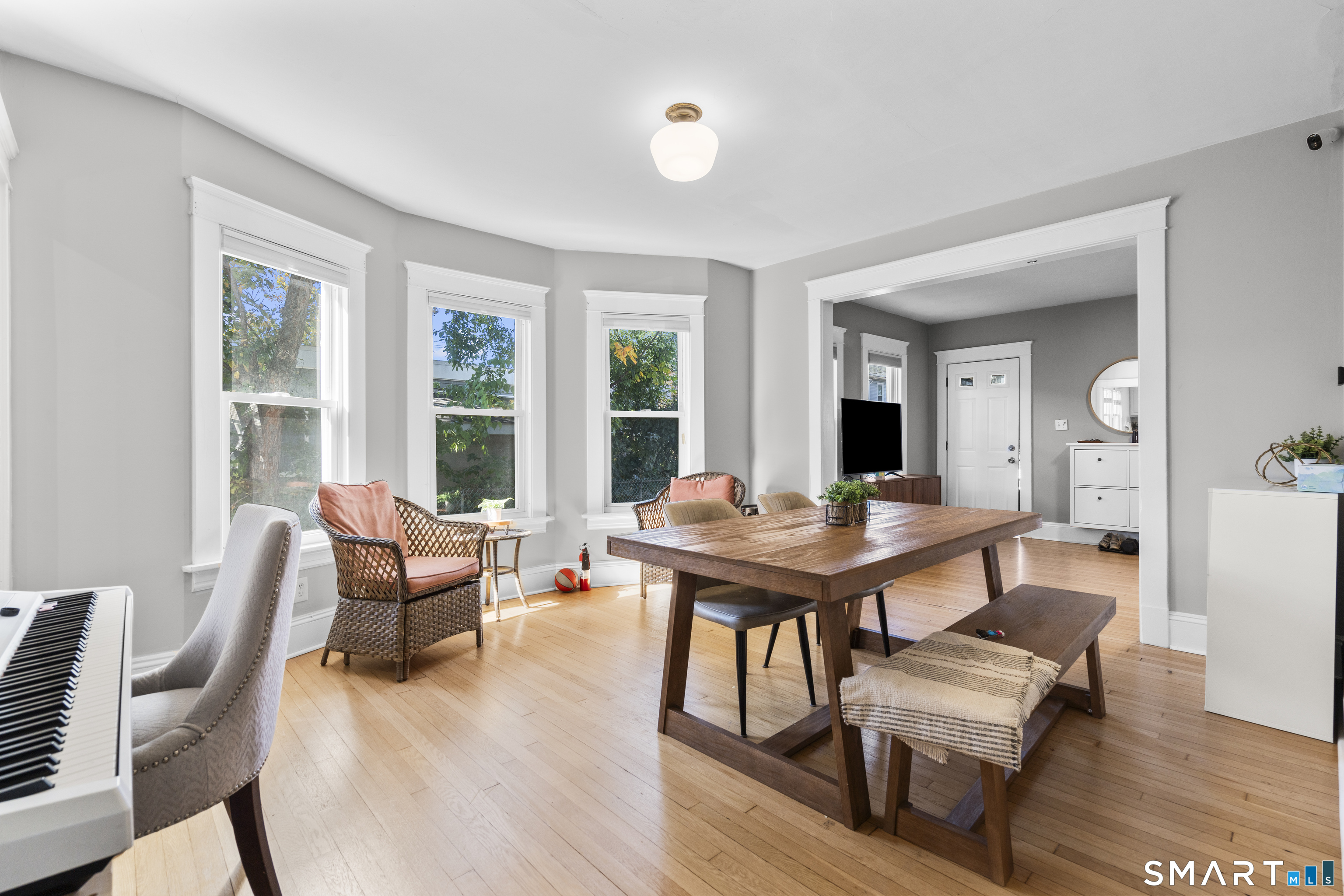 48 Smith Street West Haven CT 06516
