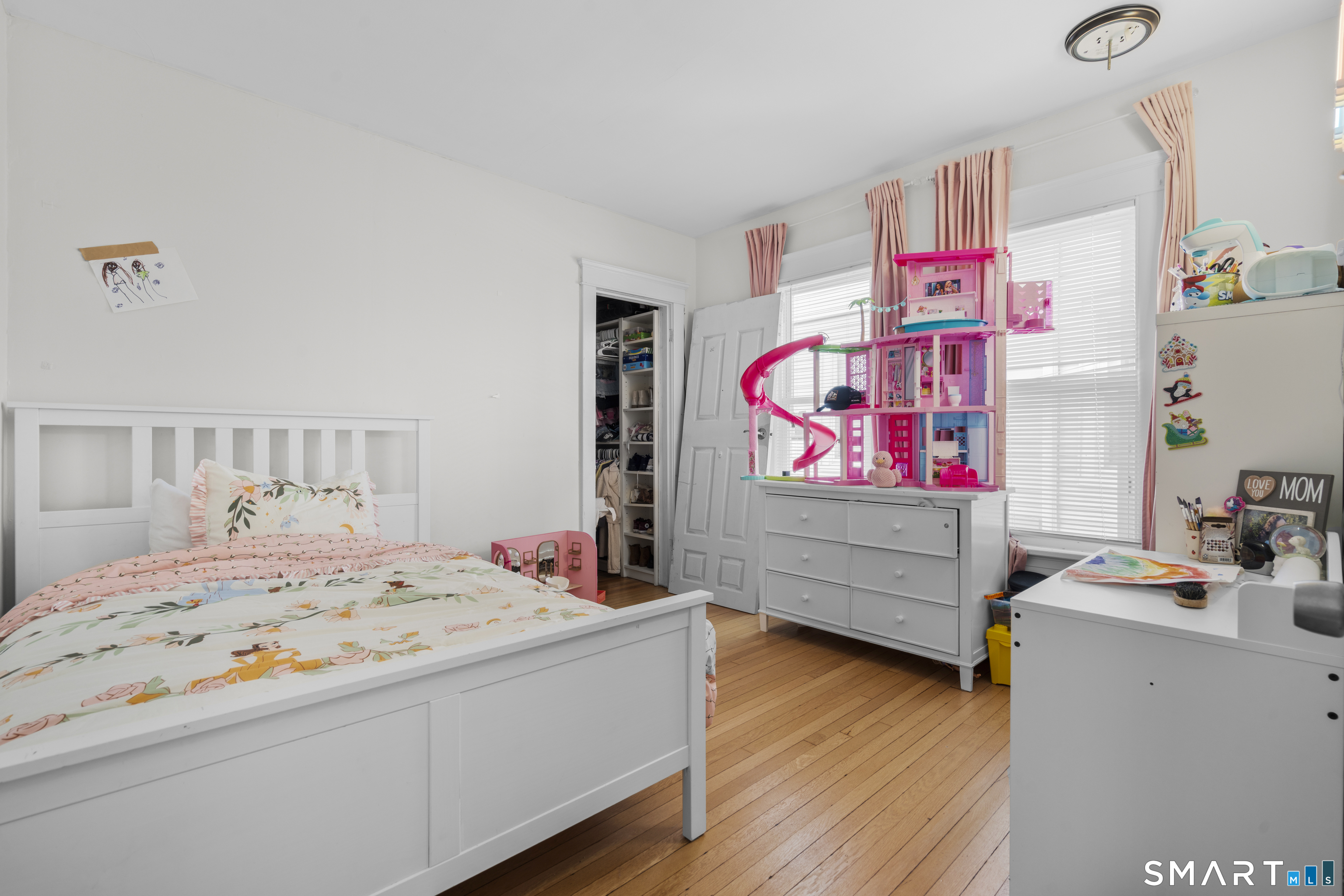 48 Smith Street West Haven CT 06516