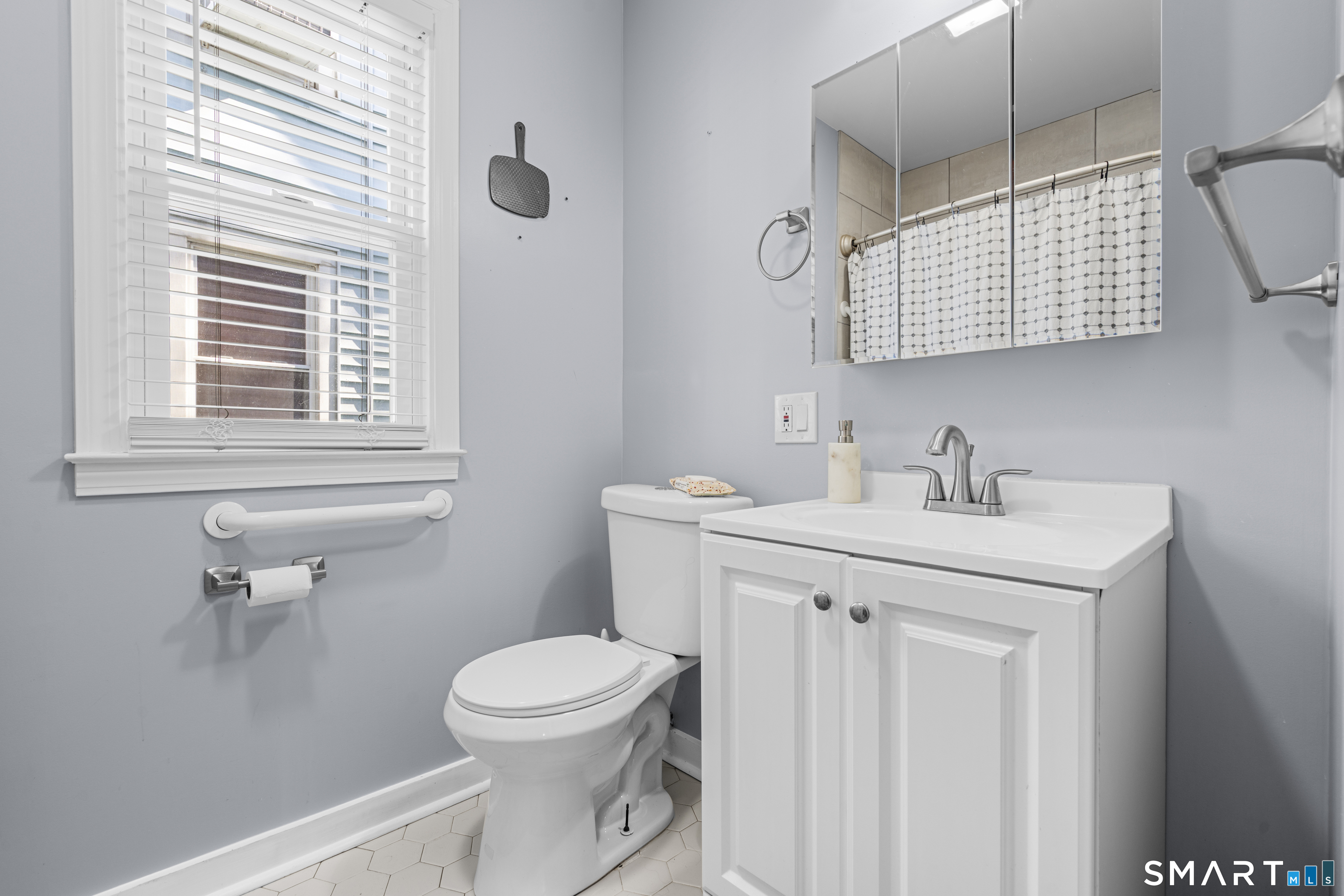 48 Smith Street West Haven CT 06516