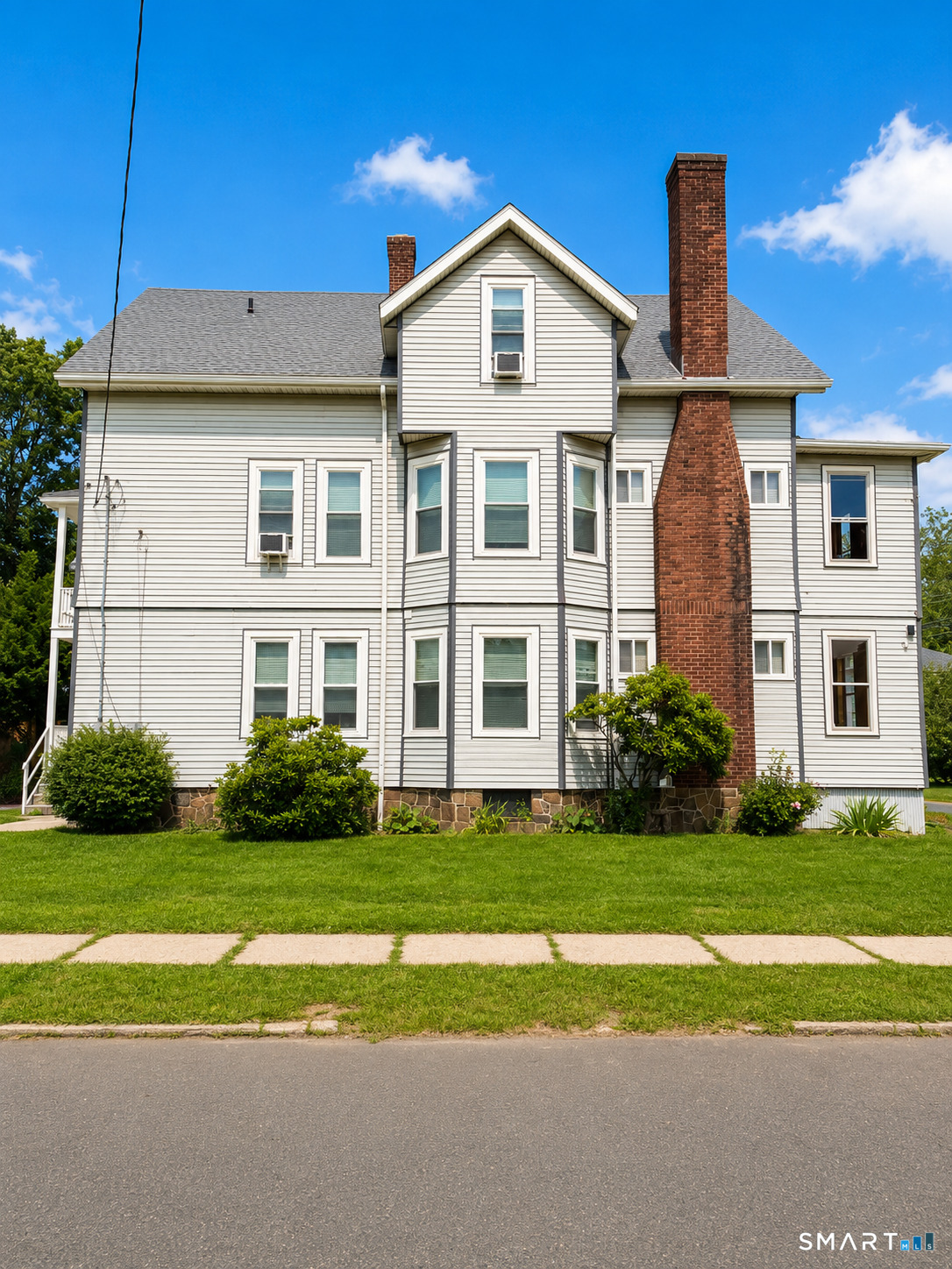 175 Shuttle Meadow Avenue New Britain CT 06052