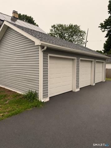 175 Shuttle Meadow Avenue New Britain CT 06052