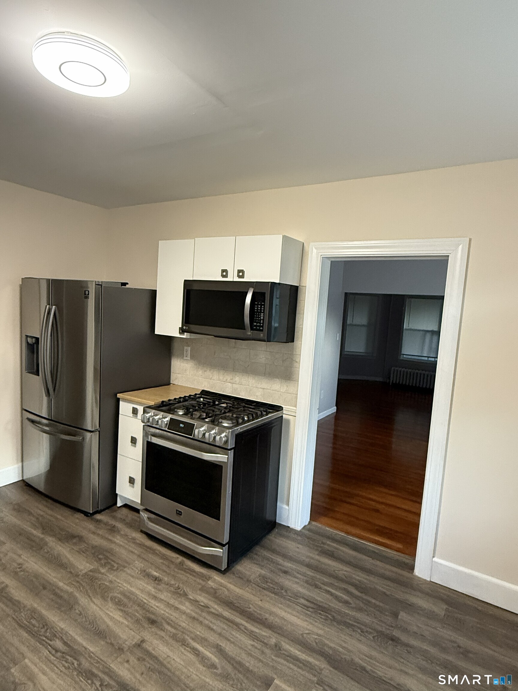 175 Shuttle Meadow Avenue New Britain CT 06052