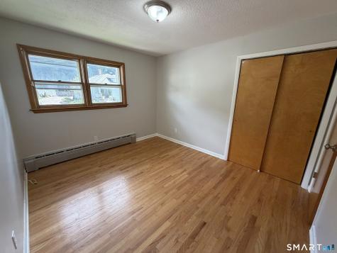 348 Oak Street Waterbury CT 06705