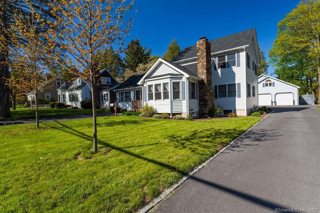 30 Fleetwood Avenue Bethel CT 06801