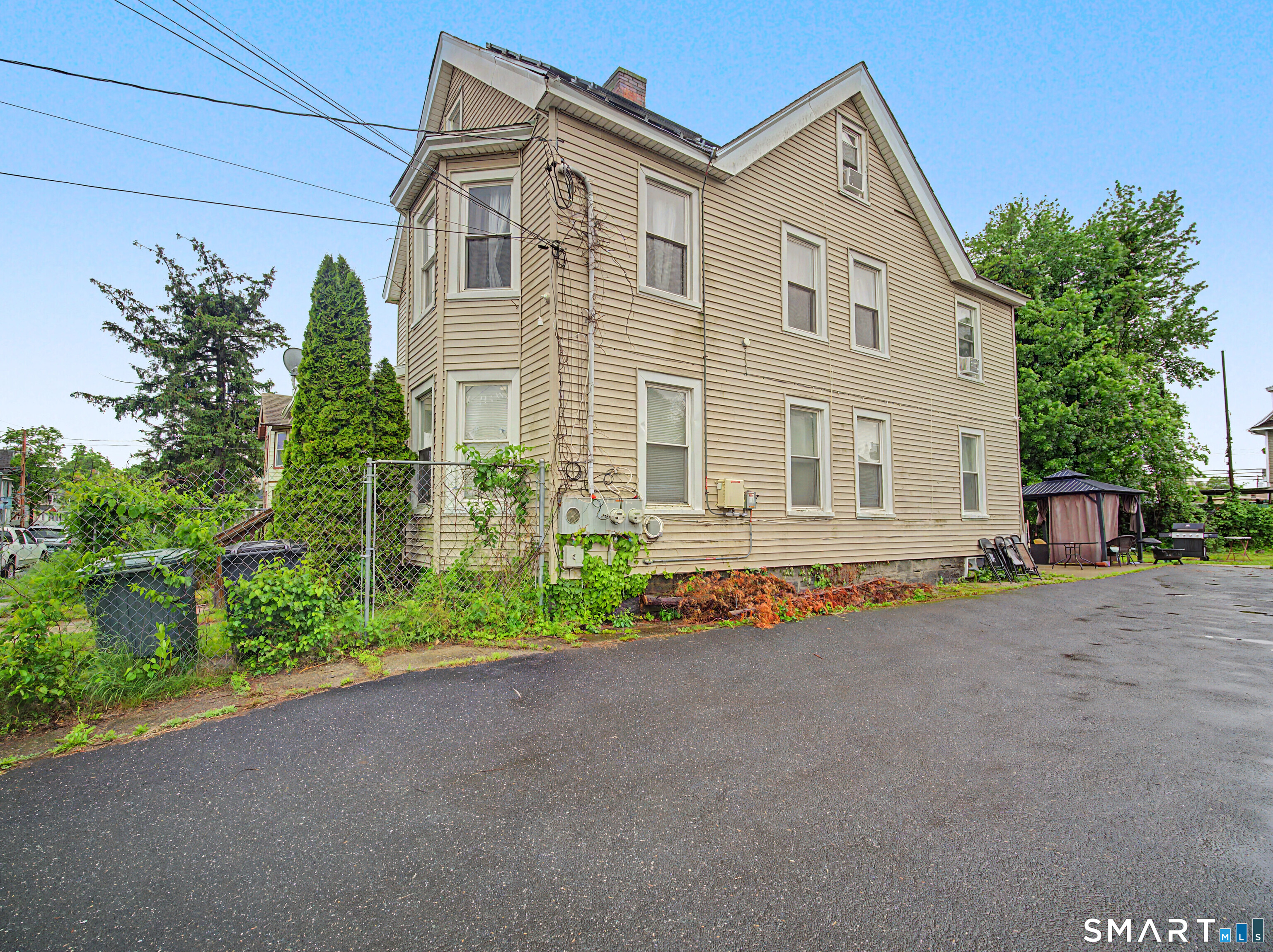 319 Carroll Avenue Bridgeport CT 06607