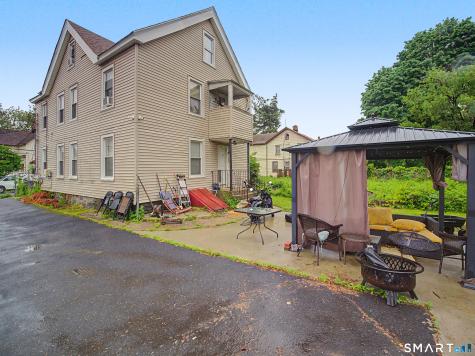 319 Carroll Avenue Bridgeport CT 06607