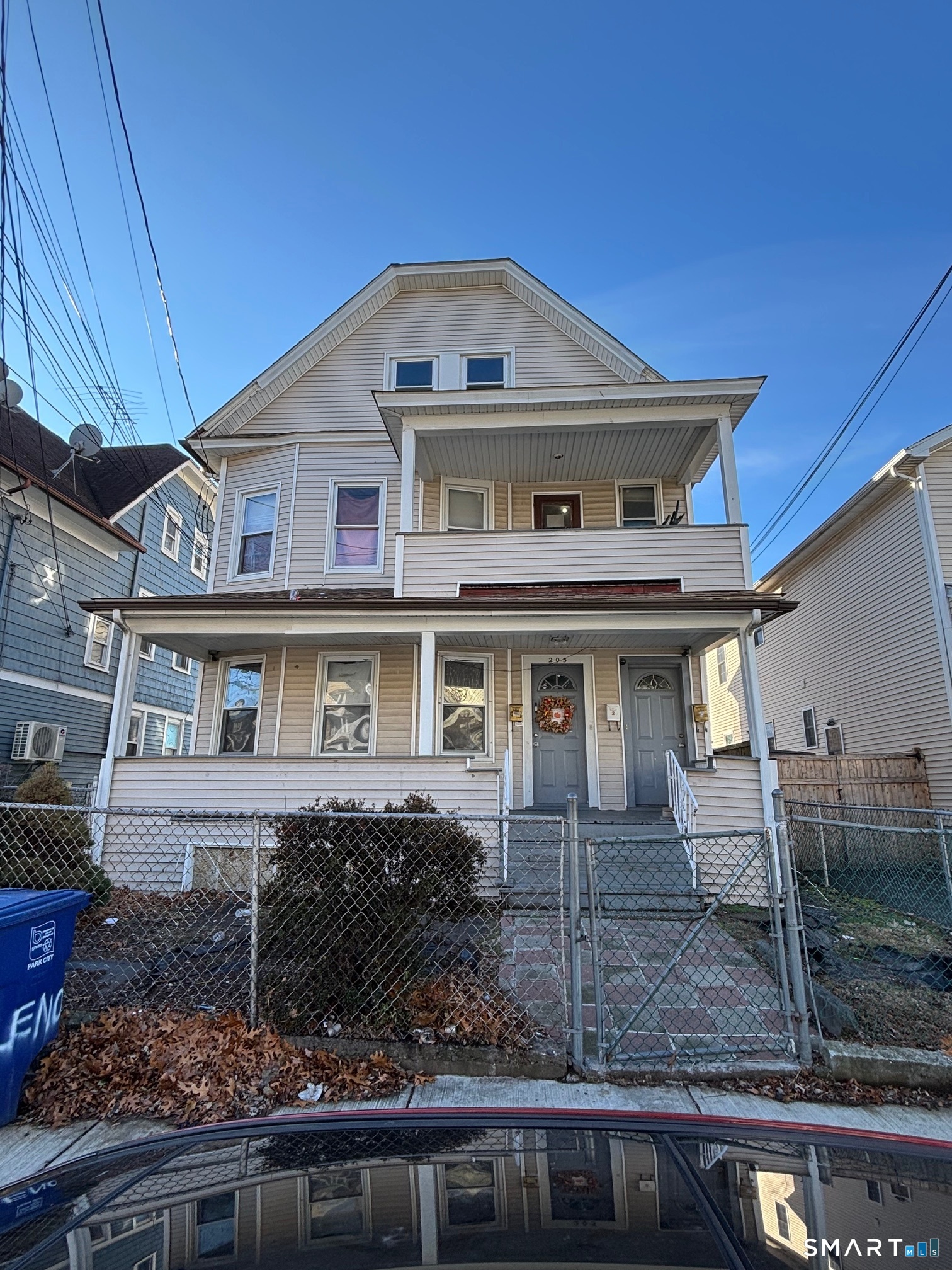 203 Lenox Avenue Bridgeport CT 06605