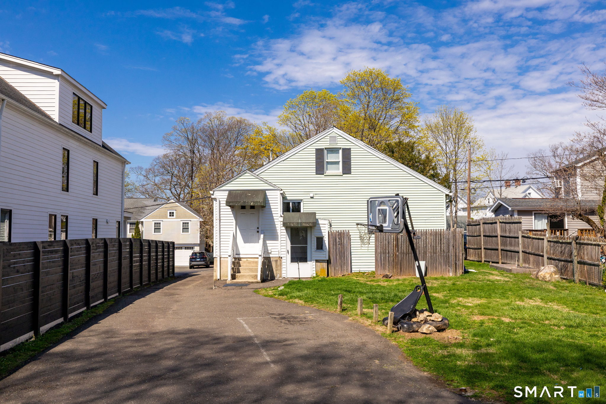 New Canaan CT 06840