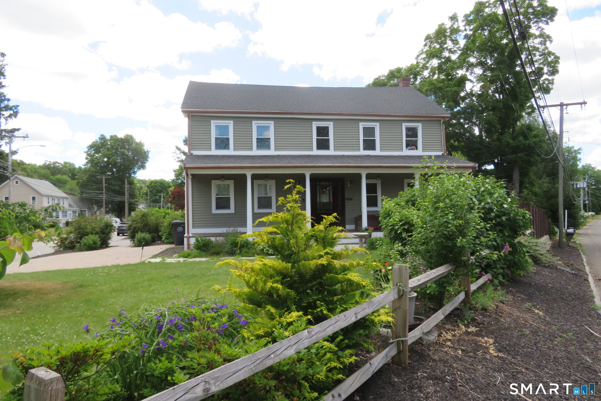 9 East Franklin Street Killingly CT 06239