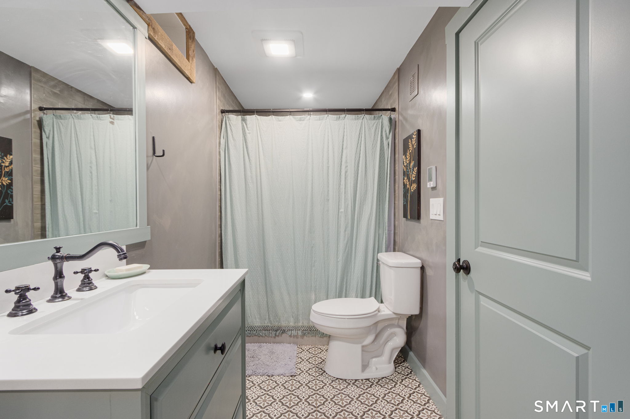9 East Franklin Street Killingly CT 06239