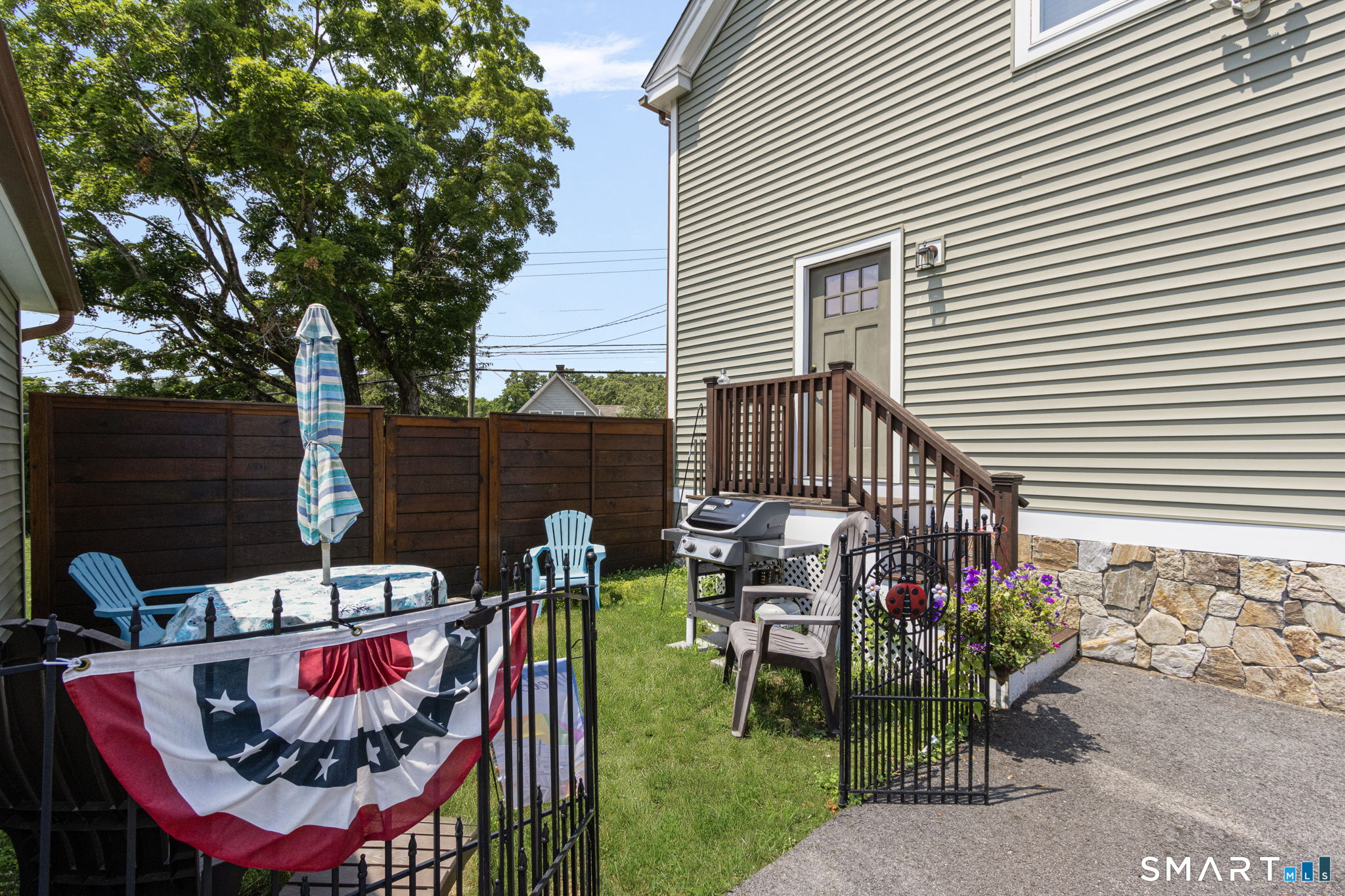 9 East Franklin Street Killingly CT 06239