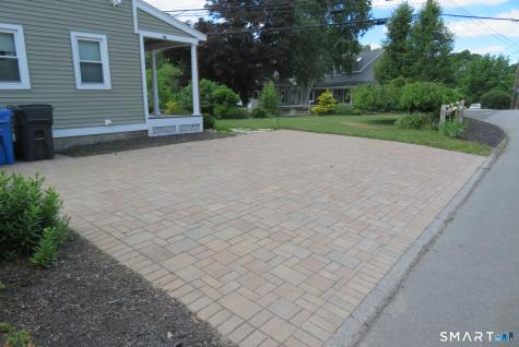 9 East Franklin Street Killingly CT 06239