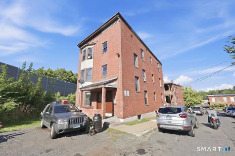 61 East Main Street Middletown CT 06457