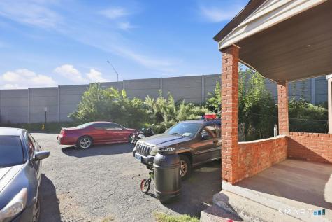 61 East Main Street Middletown CT 06457