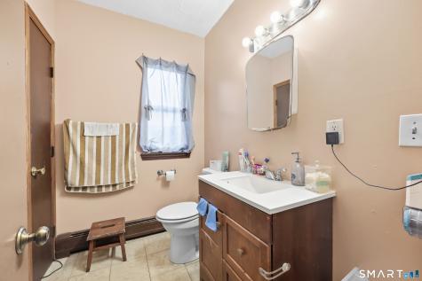 61 East Main Street Middletown CT 06457