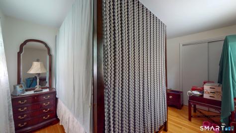 42 Kondracki Lane Wallingford CT 06492