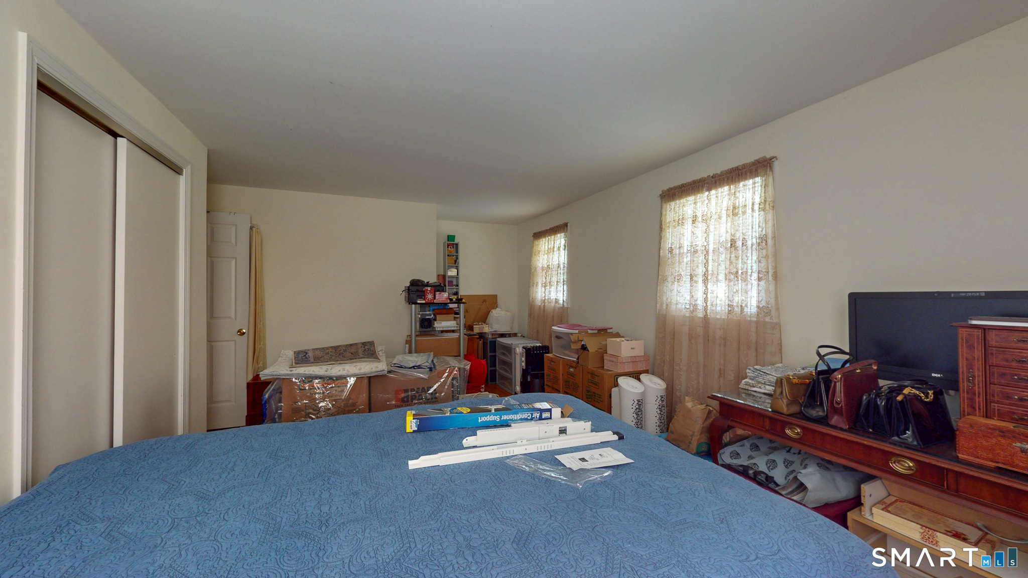 42 Kondracki Lane Wallingford CT 06492