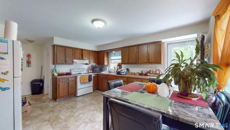 42 Kondracki Lane Wallingford CT 06492